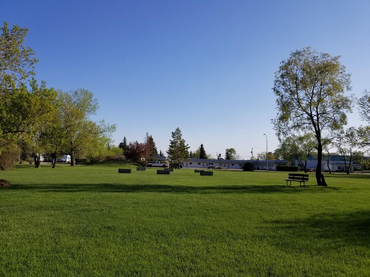 Melsask Motel Melville Exterior foto